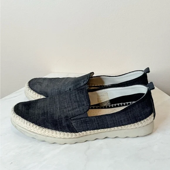 🔥The Flexx Black Espadrille Slip-On Shoes🔥 - Picture 3 of 5
